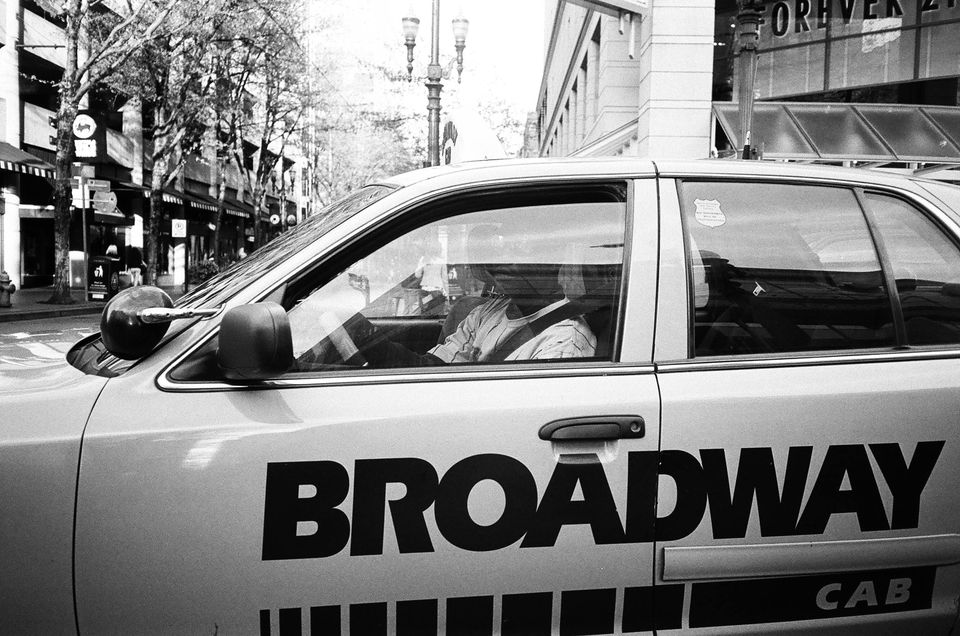 broadway-cab
